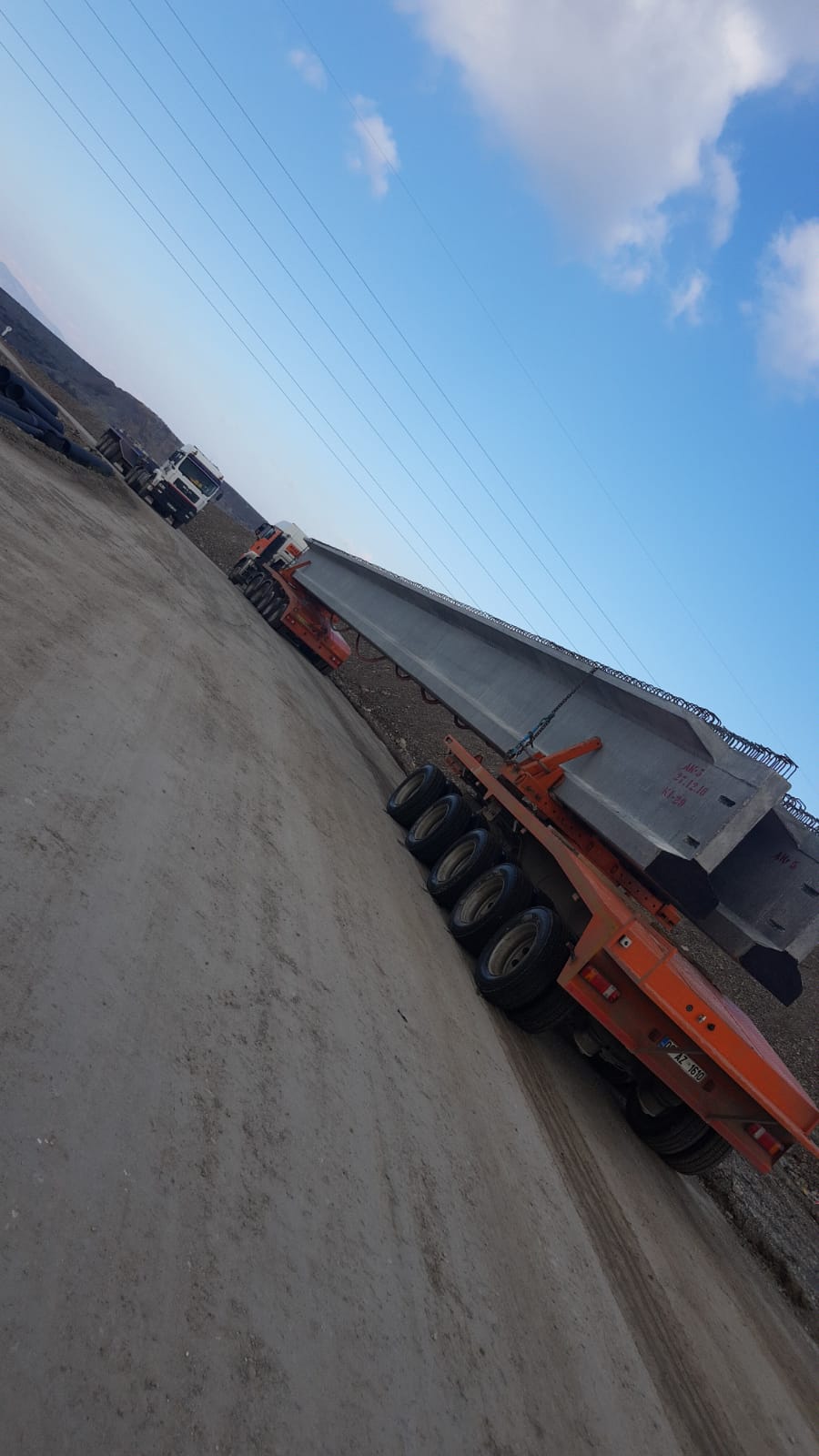 Bilecik Mekece Projesi ( 120'LİK 460 Adet Öngermeli Kiriş İmalatı )